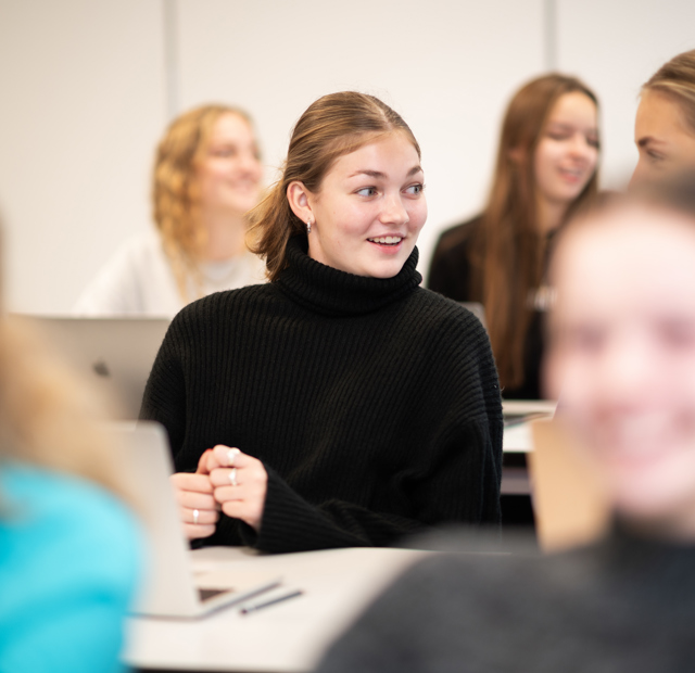 Skibelund Gymnastik & Idrætsefterskole 5838